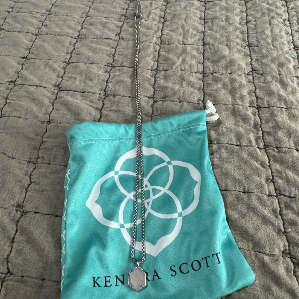 Kendra Scott Silver and White Pendant Necklace